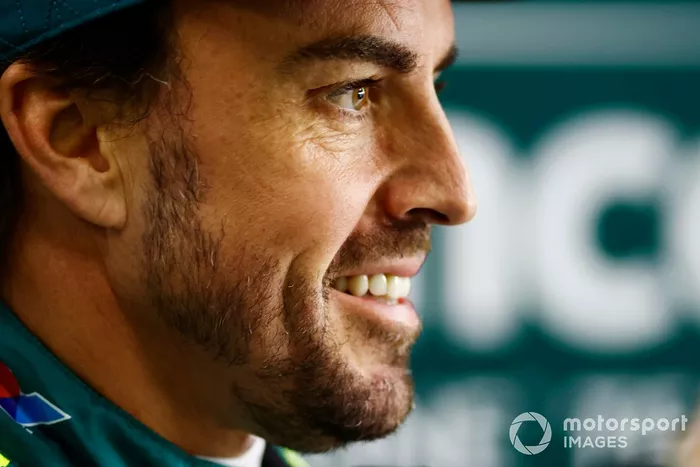 Fernando Alonso, Aston Martin F1 Team