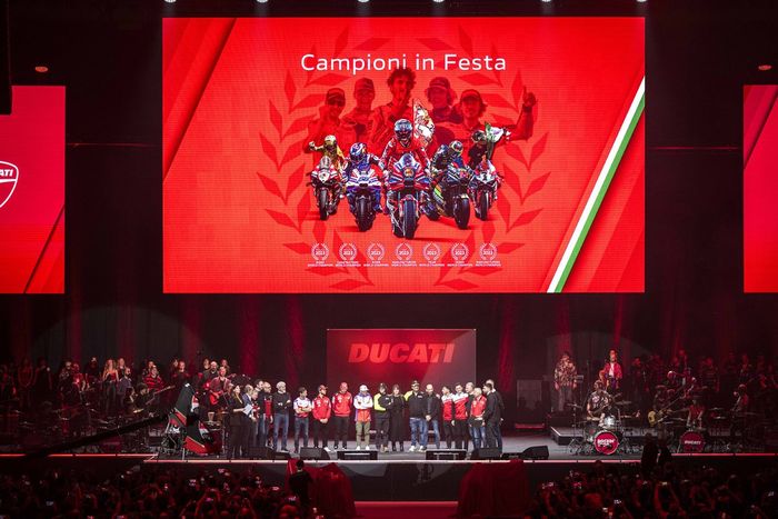 Campeones en celebración