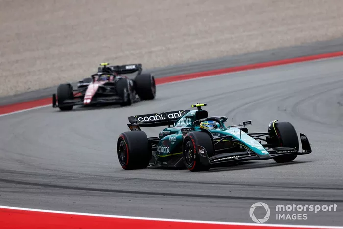 Fernando Alonso, Aston Martin AMR23, Zhou Guanyu, Alfa Romeo C43