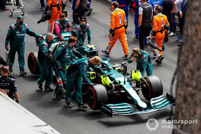 Sebastian Vettel, Aston Martin AMR21