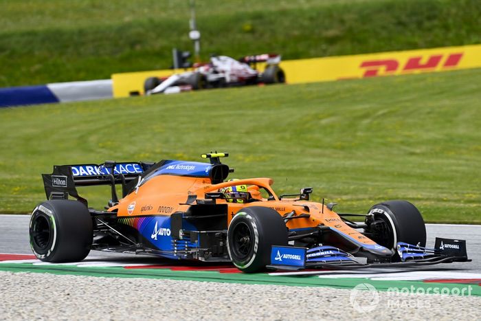 Lewis Hamilton, Mercedes W12