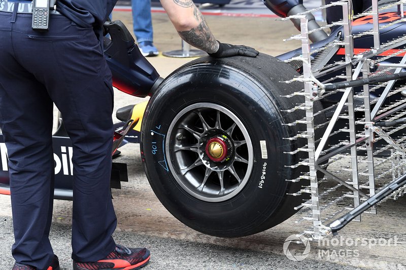 Parrillas de sondas kiel en el Red Bull Racing RB15