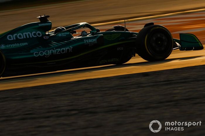 Lance Stroll, Aston Martin AMR22