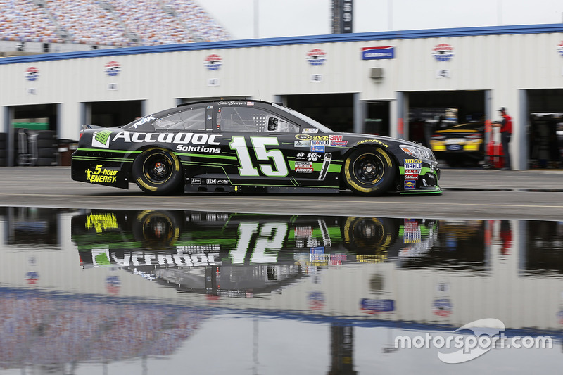Clint Bowyer, HScott Motorsports Chevrolet