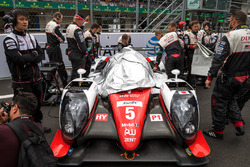 #5 Toyota Racing Toyota TS050 Hybrid: Sébastien Buemi, Kazuki Nakajima