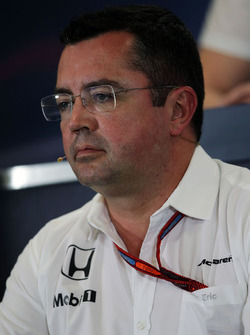Eric Boullier, Director de carreras de McLaren en la Conferencia de prensa FIA