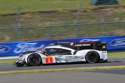 #1 Porsche Team Porsche 919 Hybrid: Тімо Бернхард, Марк Веббер, Брендон Хартлі