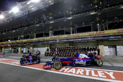 Pierre Gasly, Scuderia Toro Rosso and Brendon Hartley, Scuderia Toro Rosso at the Viceroy Hotel Team