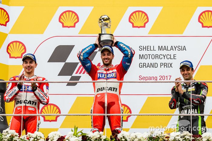 Podium GP de Malasia con Dovizioso, Lorenzo y Zarco