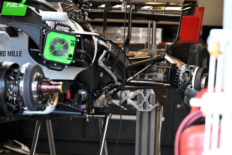 Haas F1 Team VF-18