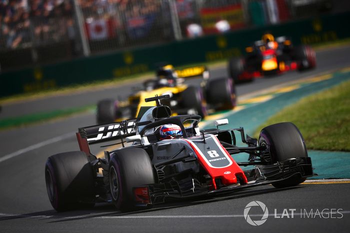 Romain Grosjean, Haas F1 Team VF-18 Ferrari, Nico Hulkenberg, Renault Sport F1 Team R.S. 18, y Daniel Ricciardo, Red Bull Racing RB14 Tag Heuer