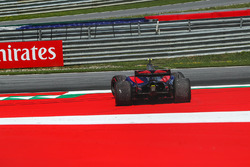 Карлос Сайнс-мл., Scuderia Toro Rosso STR12: разворот