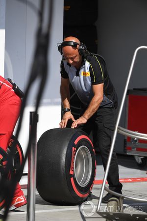 Pirelli engineer, Pirelli tyre