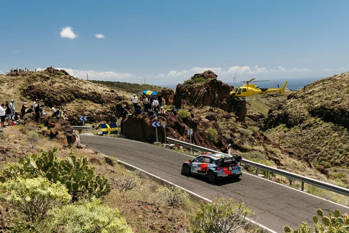 Thierry Neuville, Martijn Wydaeghe, Hyundai Shell Mobis World Rally Team Hyundai i20 N Rally1