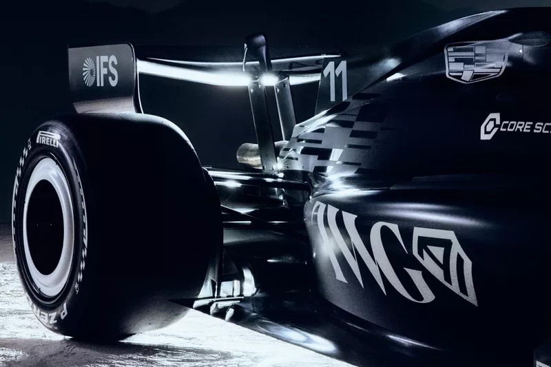 زي كاديلاك F1