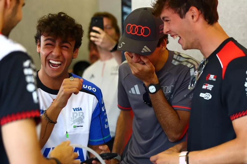 Gabriel Bortoleto (Audi), Oliver Bearman (Haas), Arvid Lindblad (Racing Bulls), Esteban Ocon (Haas)