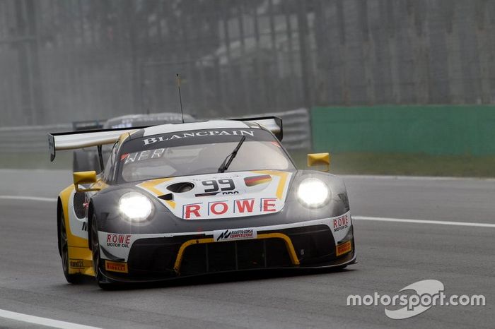 #99 ROWE Racing Porsche 911 GT3 R: Dirk Werner, Matt Campbell, Dennis Olsen