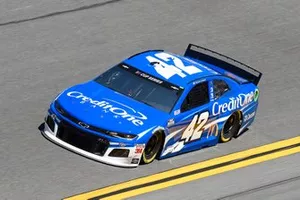 Kyle Larson, Chip Ganassi Racing, Chevrolet Camaro Credit One Bank