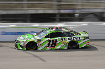 Kyle Busch, Joe Gibbs Racing, Toyota Camry Interstate Batteries