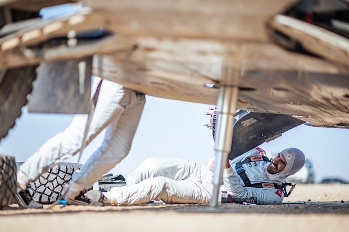 #222 X-Raid Mini JCW Team Mini: Guillaume De Mevius