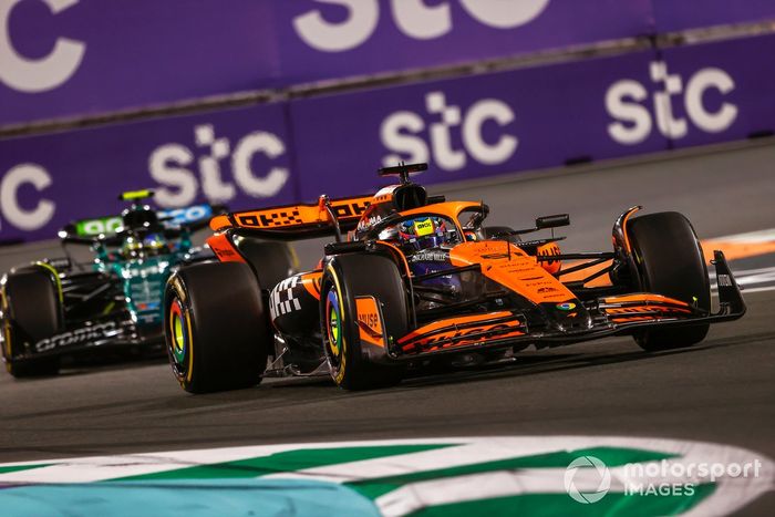 Oscar Piastri, McLaren MCL38