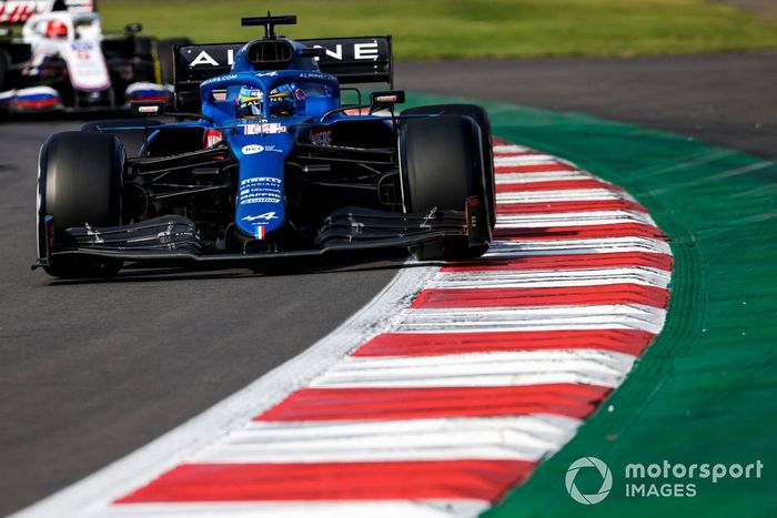Fernando Alonso, Alpine A521, Nikita Mazepin, Haas VF-21