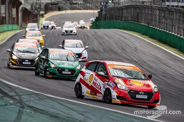 Diego Ramos, campeão da Copa Shell HB20