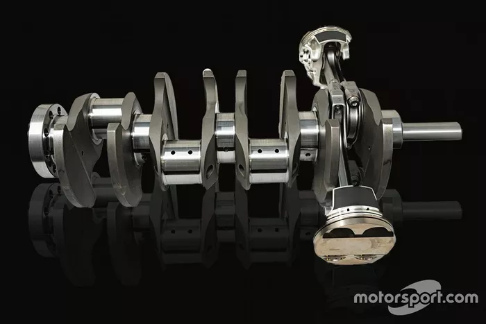 Glickenhaus 007 LMH engine by Pipo Motors