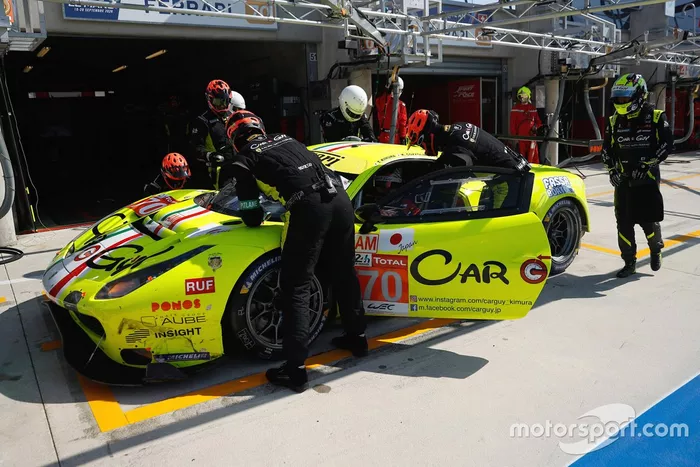 #70 Mr Racing Ferrari 488 GTE Evo: Kei Cozzolino, Takeshi Kimura, Vincent Abril