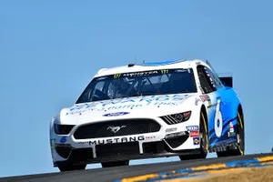 Ryan Newman, Roush Fenway Racing, Ford Mustang Wyndham Rewards