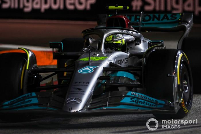 Lewis Hamilton, Mercedes W13