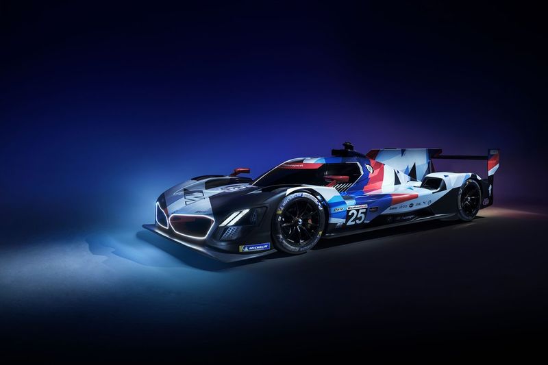 BMW M Hybrid V8 livery