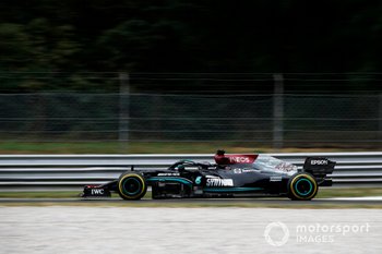 Hamilton voor Verstappen in eerste training Italiaanse GP