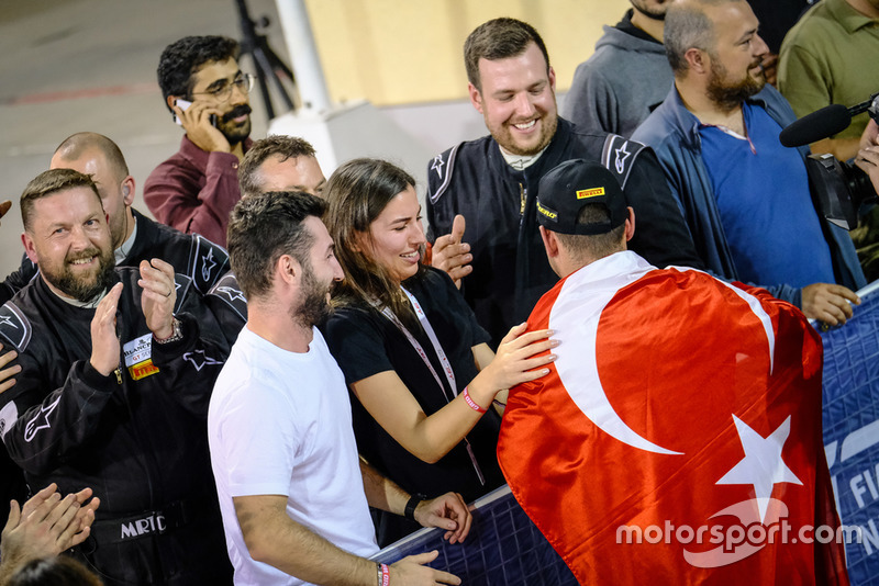 #34 Team Turkey, Salih Yoluç, Ayhancan Güven, Mercedes AMG GT3