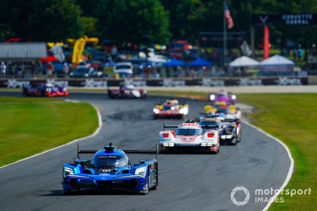 #10 Wayne Taylor Racing z Andretti Acura ARX-06: Ricky Taylor, Filipe Albuquerque
