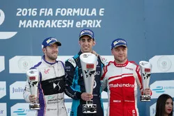 Podium : le vainqueur Sébastien Buemi, Renault e.Dams; le 2e Sam Bird, DS Virgin Racing; le 3e Felix Rosenqvist, Mahindra Racing