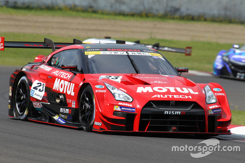 #23 MOTUL AUTECH GT-R