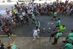 Le vainqueur Lewis Hamilton, Mercedes AMG F1