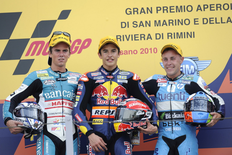 Le podium du GP de Saint-Marin 2010 de 125cc : Marc Marquez, Nicolás Terol, Efrén Vázquez