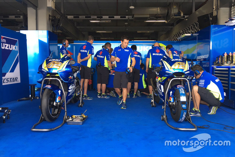 Мотоцикли Алекса Рінса, Team Suzuki MotoGP