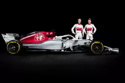 Sauber C37