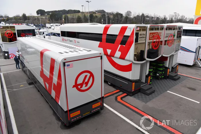 Haas F1 Team camiones