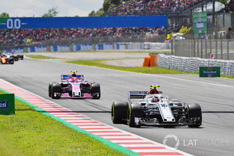 Charles Leclerc, Sauber C37 at the start of the race