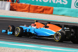 Естебан Окон, Паскаль Верляйн, Manor Racing MRT05