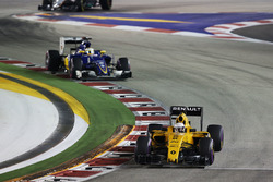 Kevin Magnussen, Renault Sport F1 Team RS16