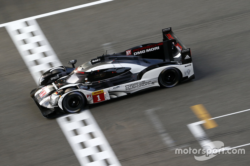 #1 Porsche Team Porsche 919 Hybrid: Timo Bernhard, Mark Webber, Brendon Hartley