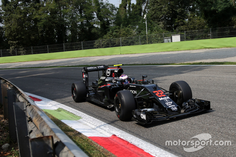 Jenson Button, McLaren MP4-31