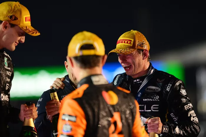 Lando Norris, McLaren, Max Verstappen, Red Bull Racing, George Russell, Mercedes
