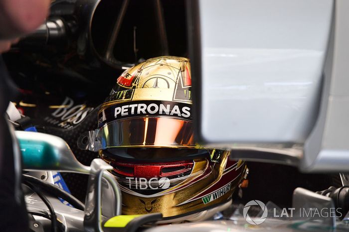 Lewis Hamilton, Mercedes-Benz F1 W08