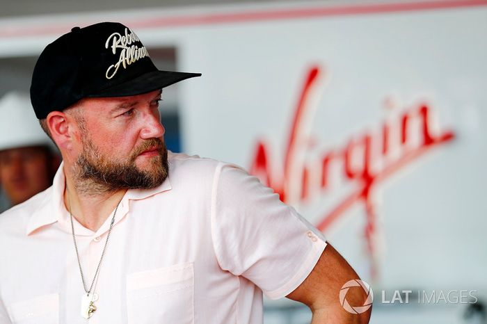 #6 Dale Earnhardt Jr.